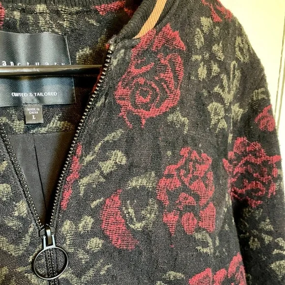 Crafted & Tailored Rose Print Cropped Bomber Jacket - Picture 2 of 8